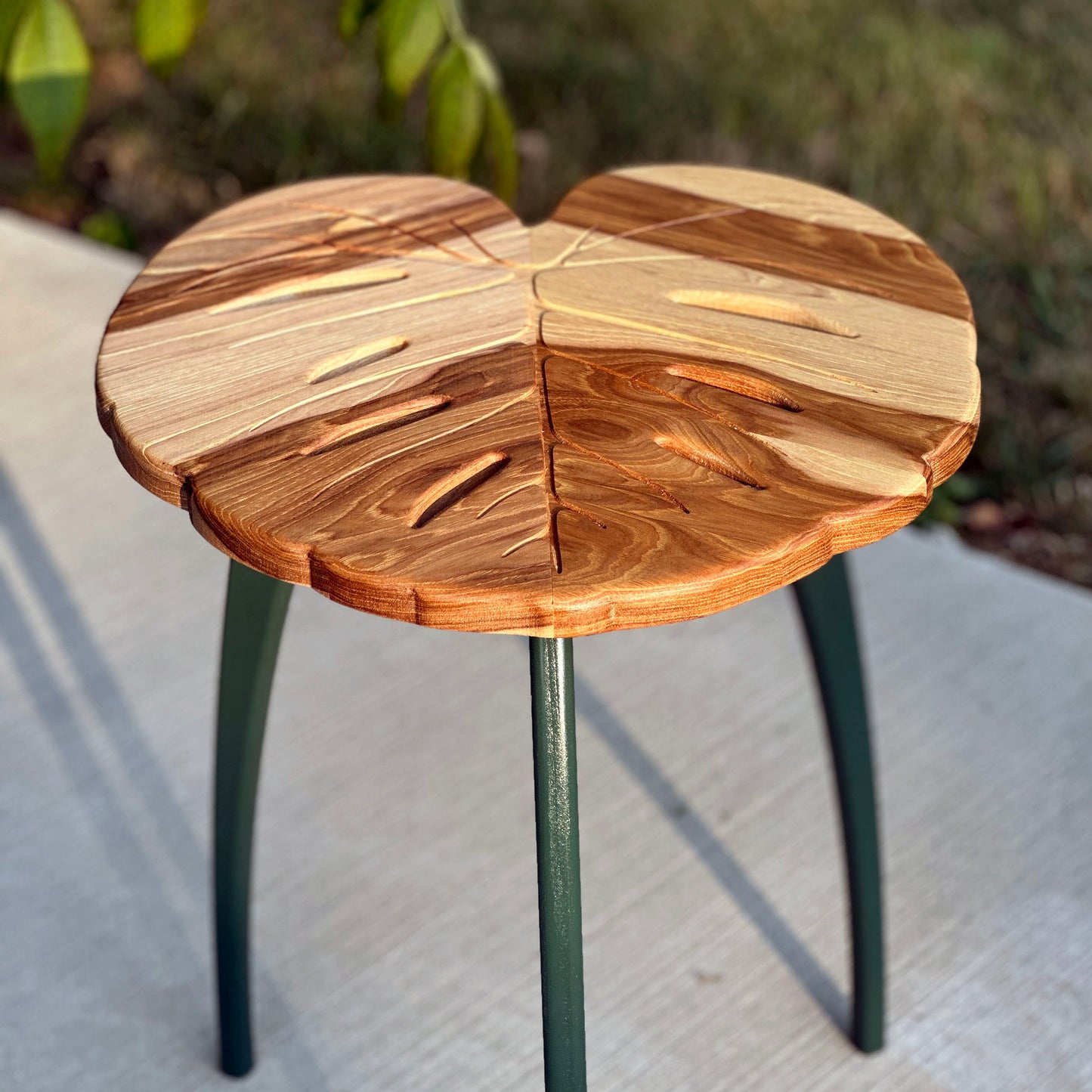 Monstera / Pothos Leaf Accent Table