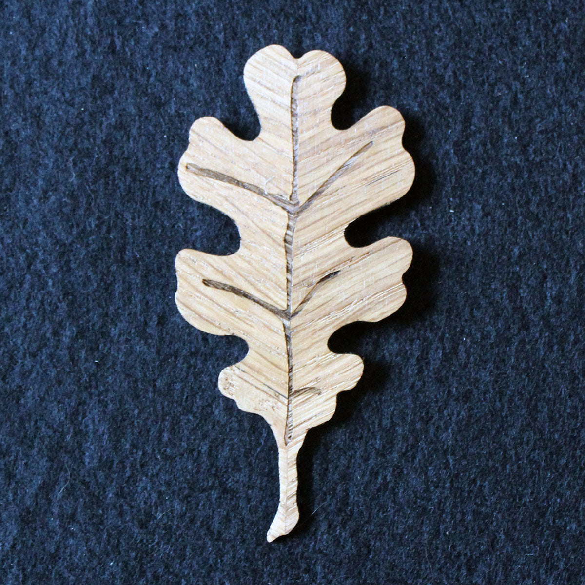 White Oak Leaf Magnet