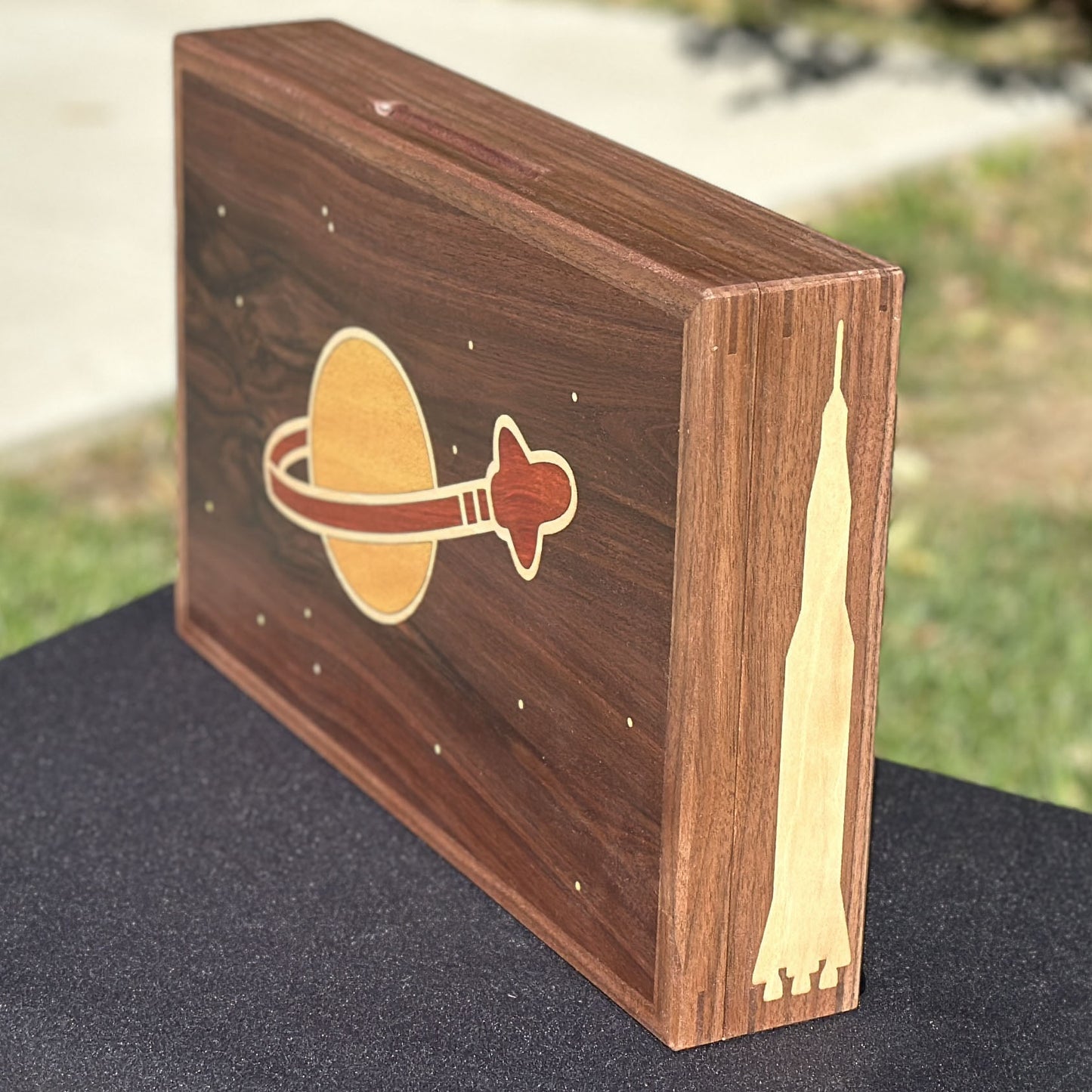 The Build Box 1.0: Space Explorer Theme