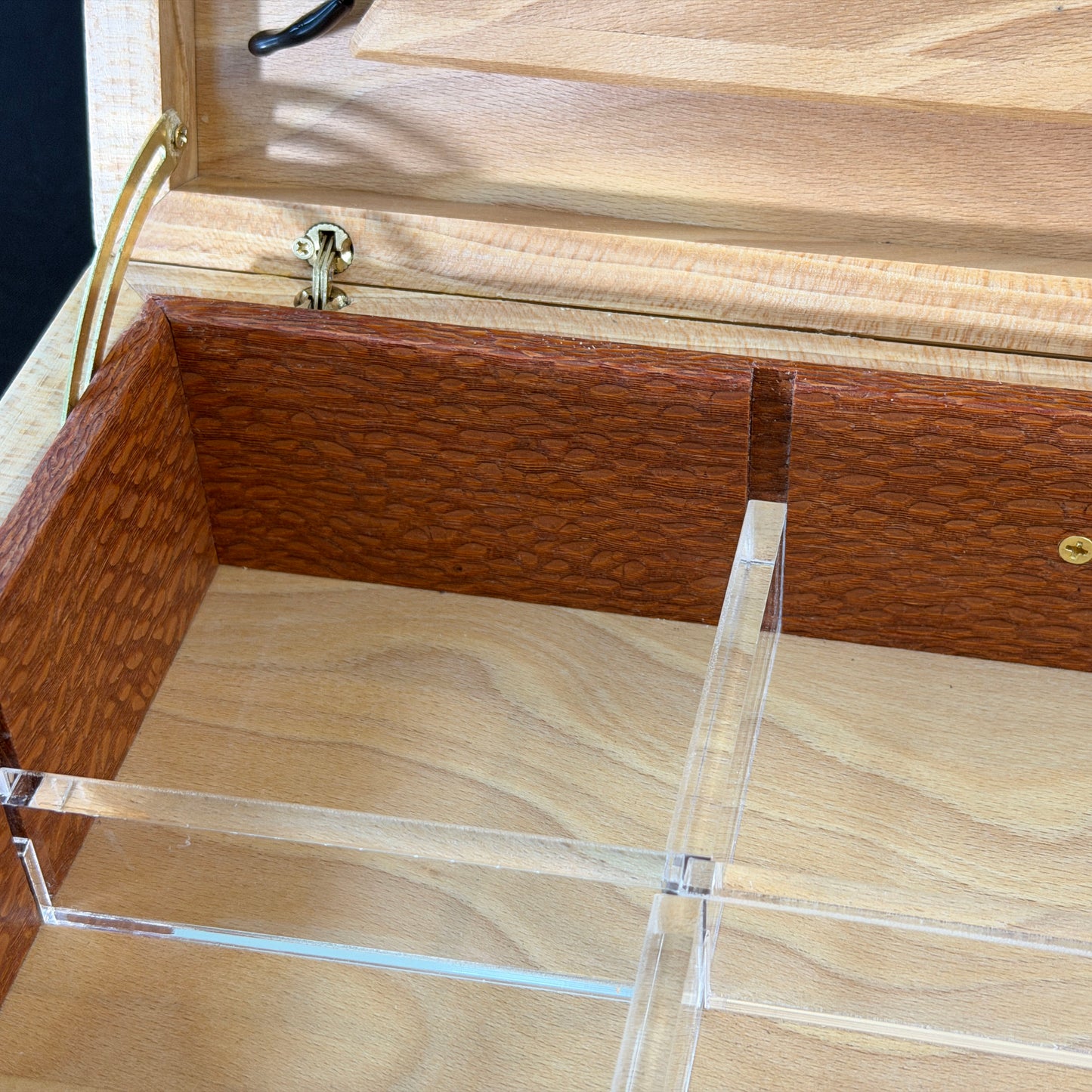 The Build Box: Jurassic Park Theme