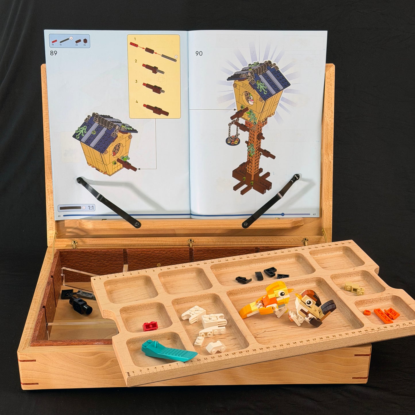 The Build Box: Jurassic Park Theme