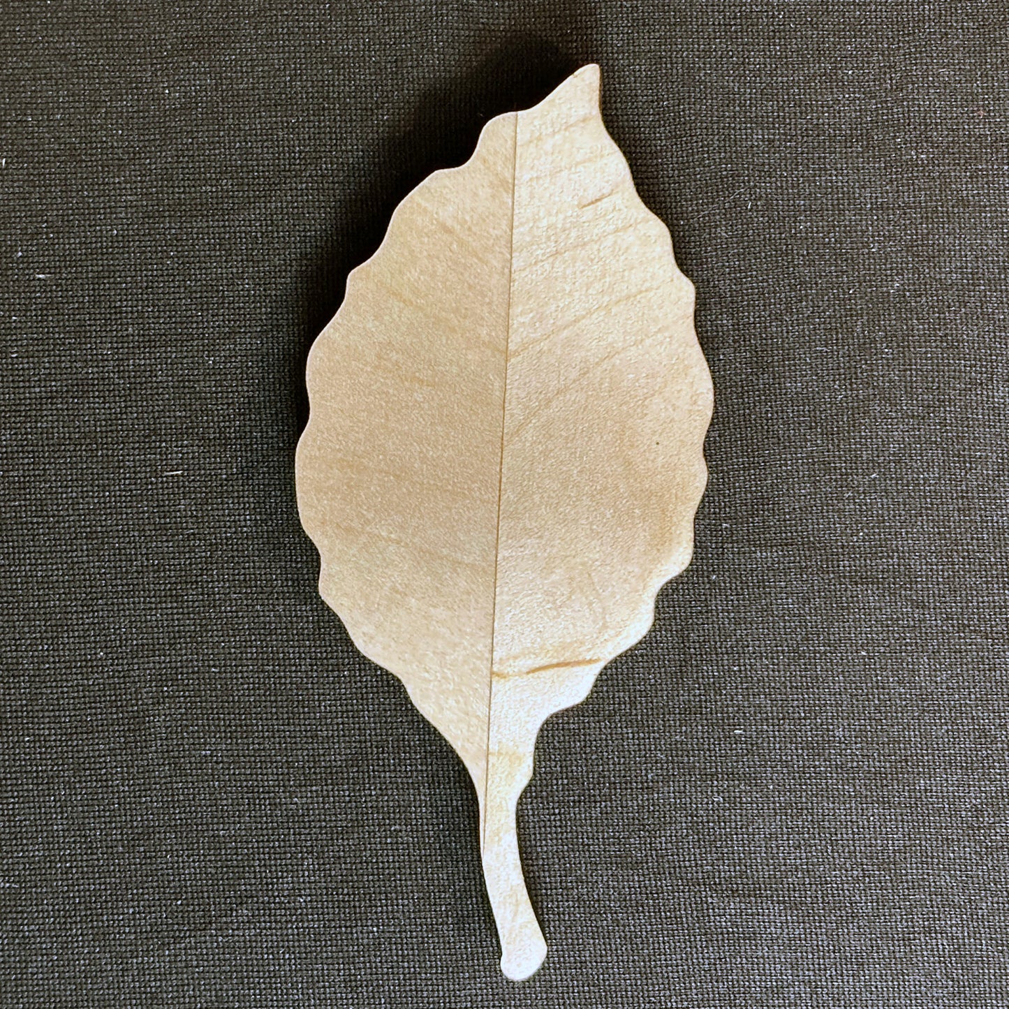 Dogwood Leaf Magnet