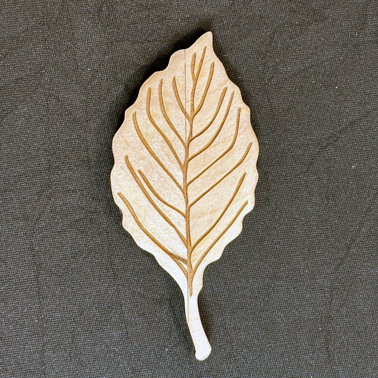 Dogwood Leaf Magnet