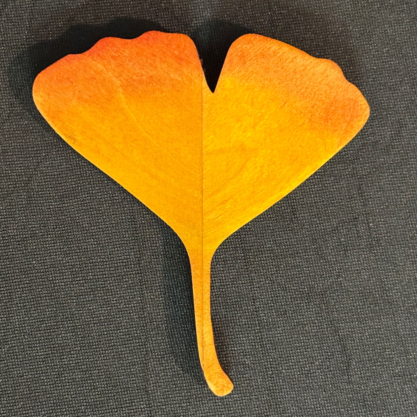 Ginkgo Leaf Magnet