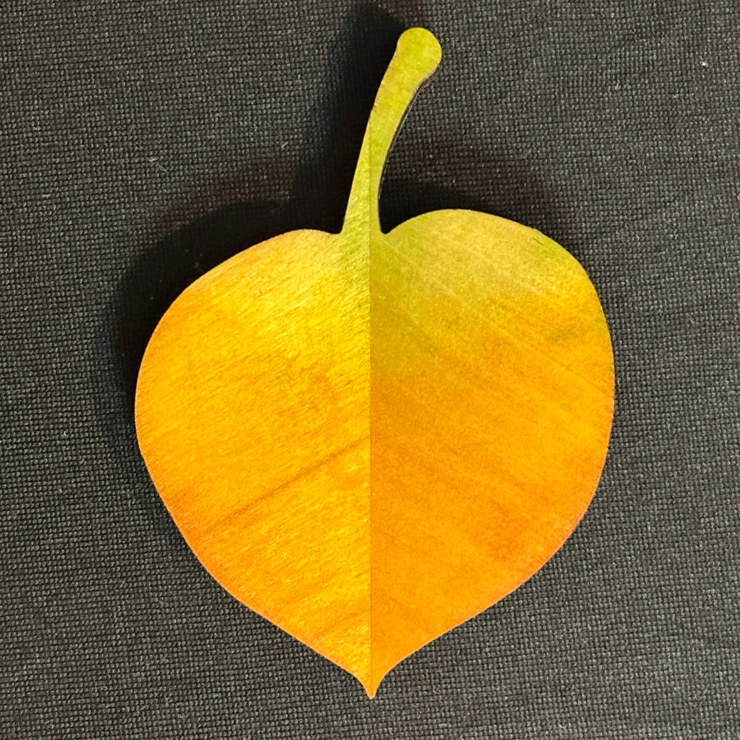 Redbud Leaf Magnet