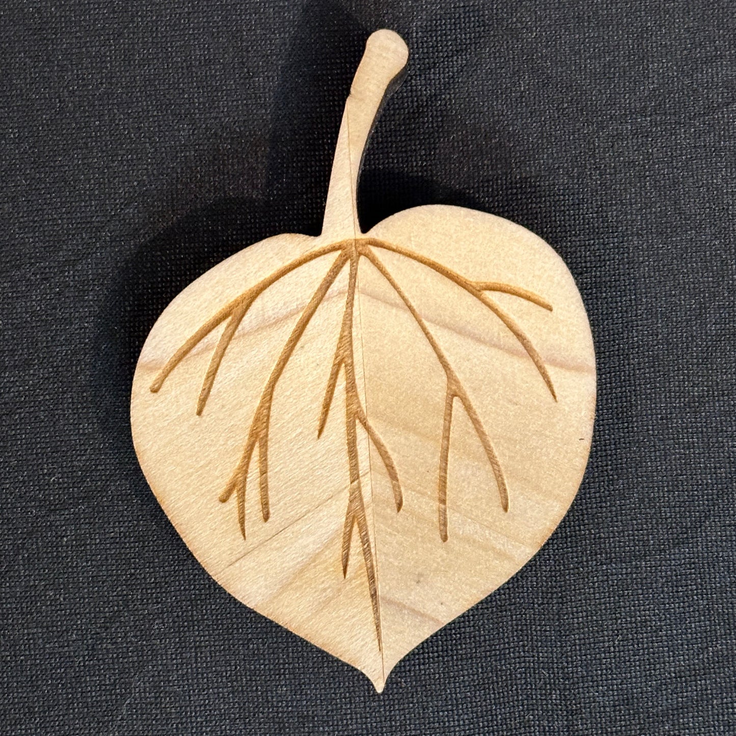 Redbud Leaf Magnet
