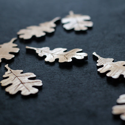 White Oak Leaf Magnet