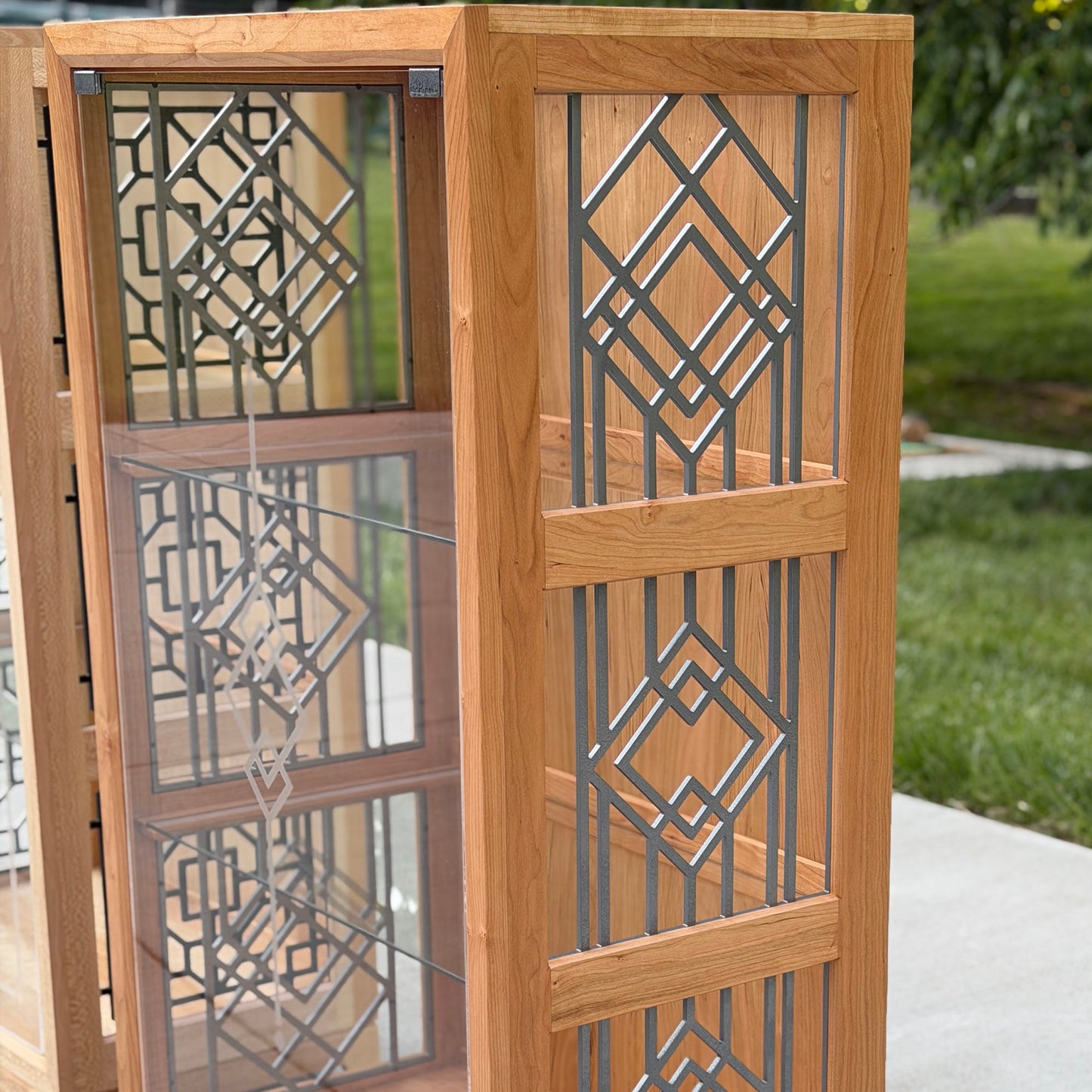 Respiré: The plant cabinet that breathes (Medium)